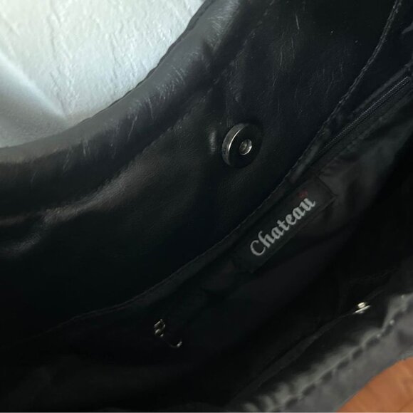 Elegant Black Pleated Trapezoid Handbag - Great Condition - Picture 4 of 7